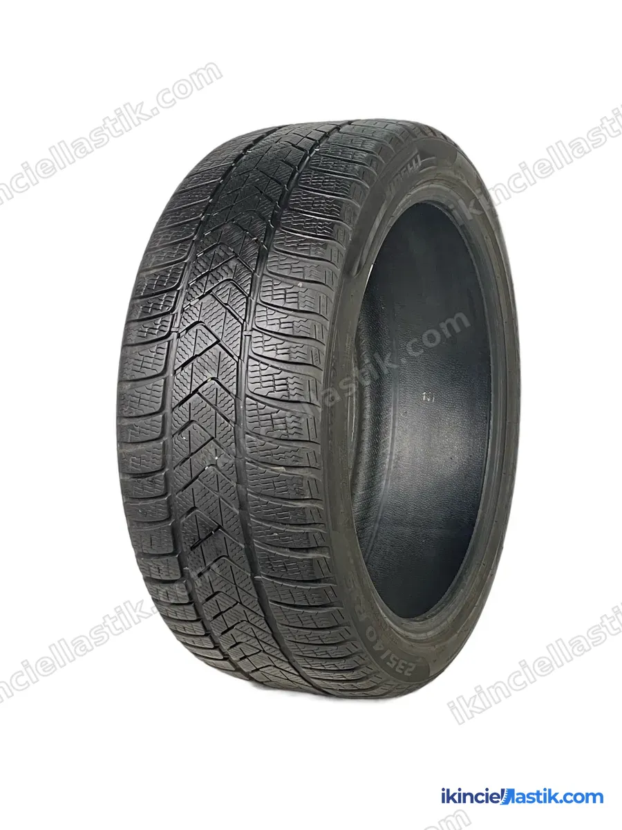 Pirelli Sottozero3 235/40R19 96V 6mm 2.El Kış Lastiği (2024)