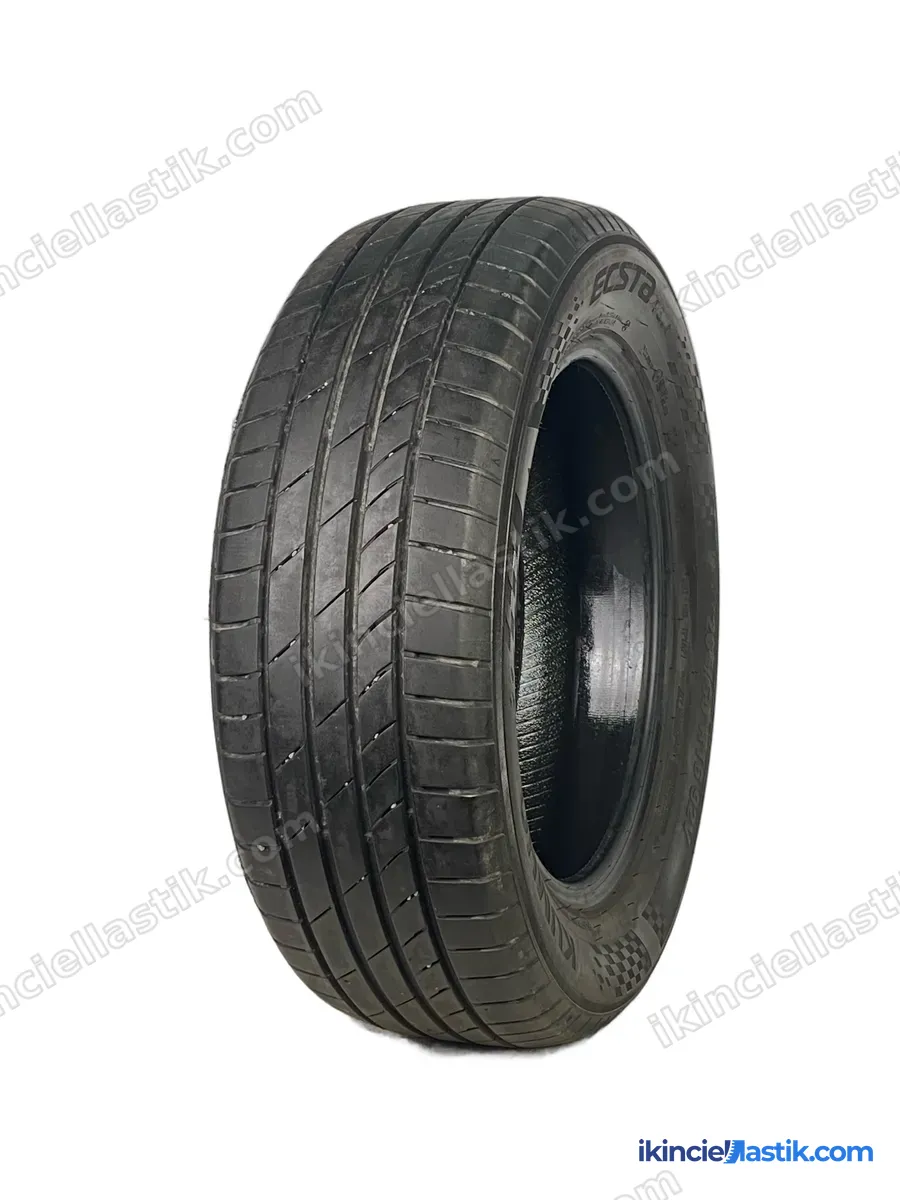 Kumho Ecsta Ps71 205/60R16 92V 7mm 2.El Yaz Lastiği (2022)