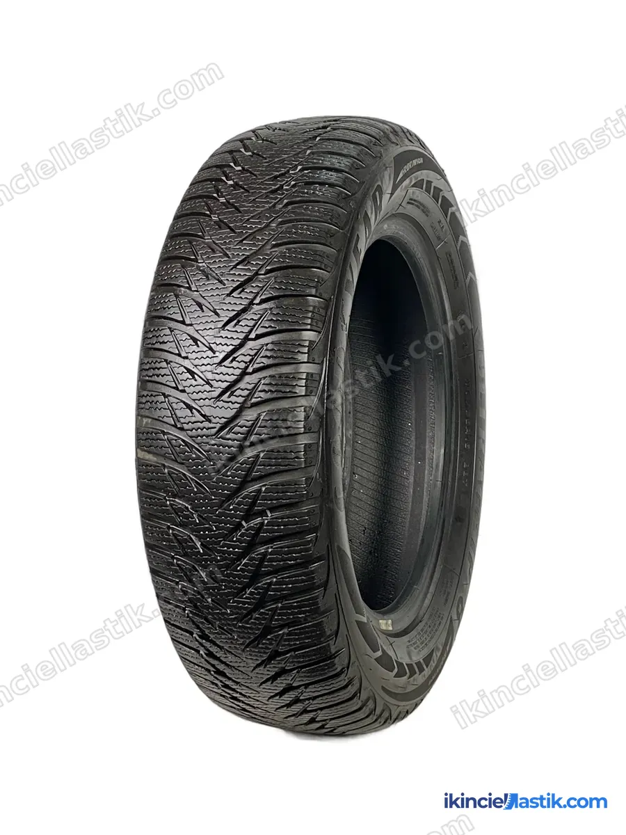 Goodyear Ultragrip8 185/65R15 88T 6mm 2.El Kış Lastiği (2023)