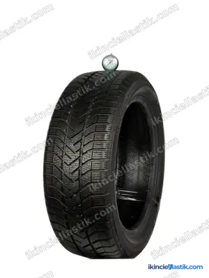 Pirelli 195/50R16 88H 7 mm Snowcontrol3 2.El Kış Lastiği (2017)