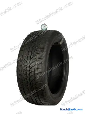 Bridgestone 215/45R16 90V 7 mm Blizzaklm32 2.El Kış Lastiği (2017)
