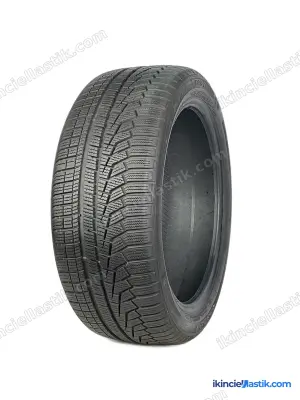 Hankook 225/45R18 95H  Winter İ Cept Evo2 7 mm 2.El Kış Lastiği (2023) RFT